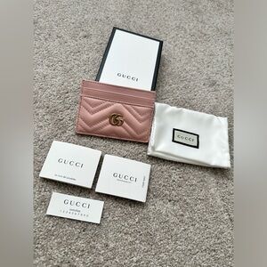 Gucci GG MARMONT CARD CASE